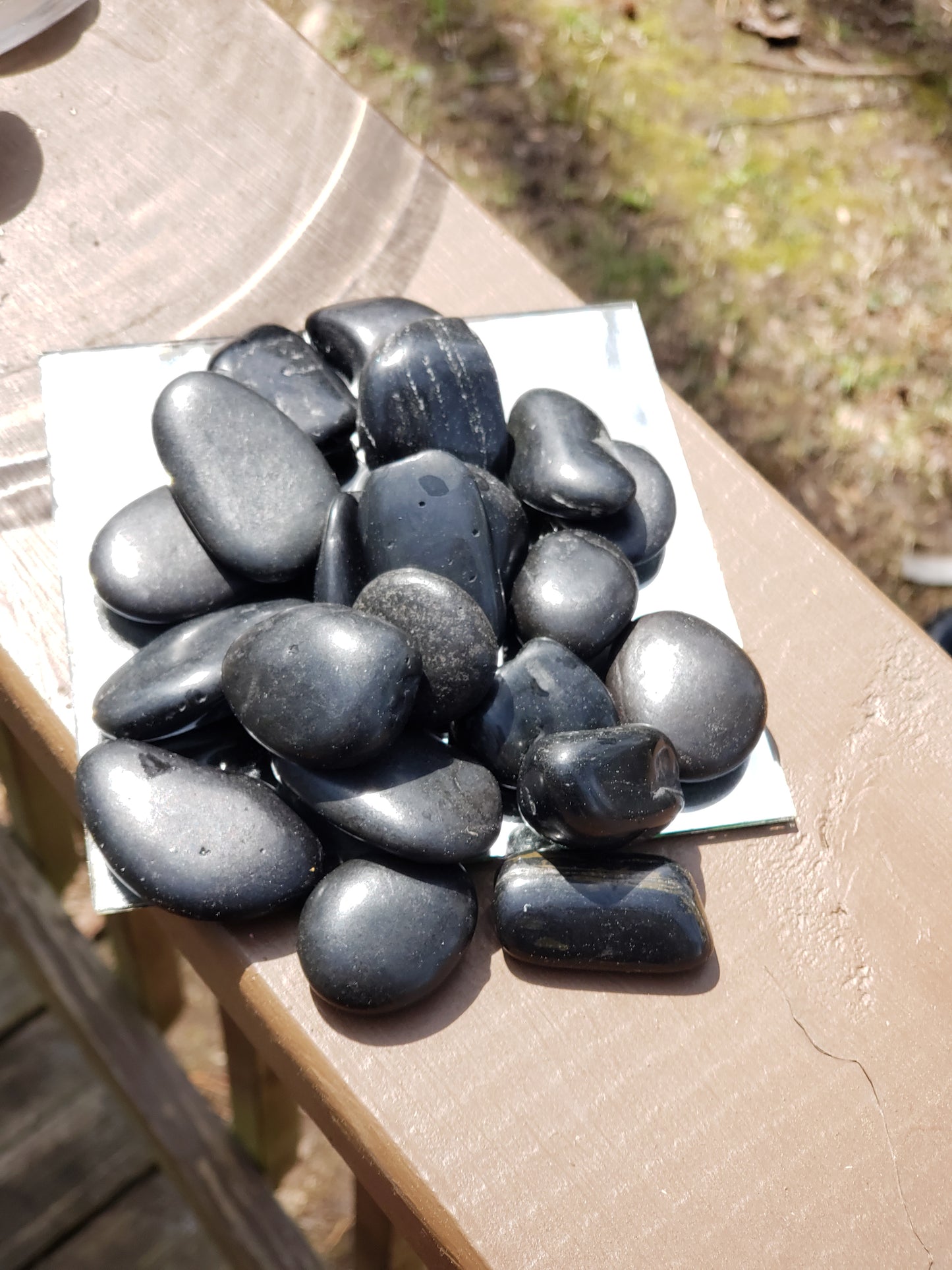 Obsidian crystals